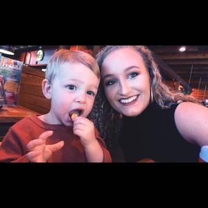 Meet your Posher, Mackenzie